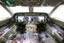 gulfstream-g550-019 avionics aviation photography